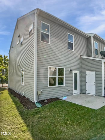 8891 Commons Townes Dr, Raleigh, NC 27616