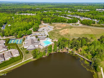 89 Chatsworth Ln, Clayton, NC 27527