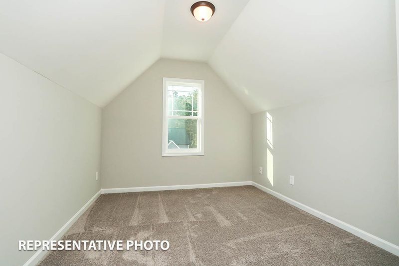 89 Danube Dr, Zebulon, NC 27597