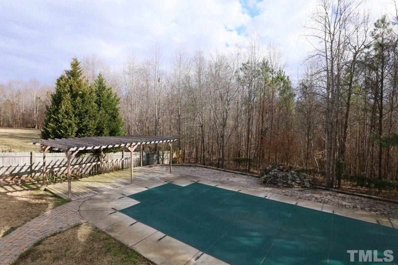 89 Greenway Dr, Clayton, NC 27520