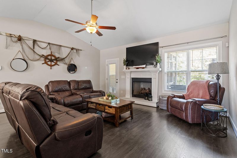 89 Inkberry Pl, Angier, NC 27501