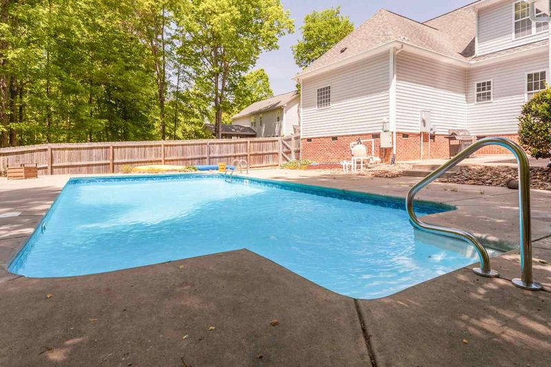 89 Manchester Trl, Clayton, NC 27527