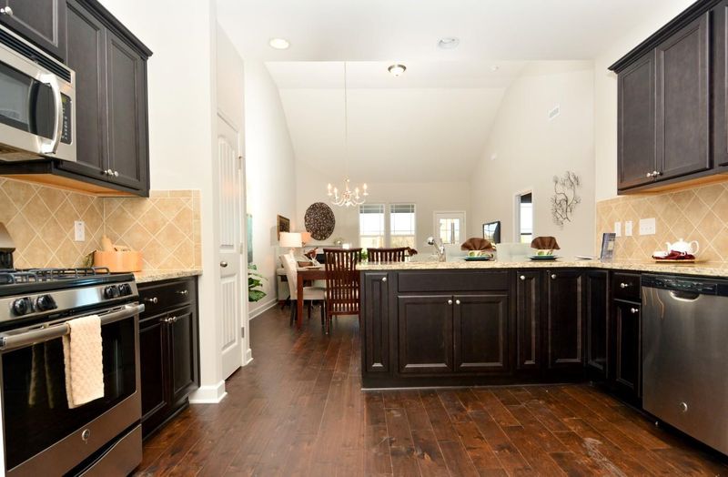 89 Radcliffe Ct #L45LKC, Clayton, NC 27527