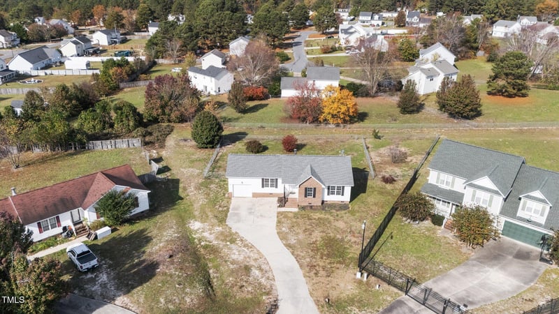 89 Sandy Bluff Ct, Sanford, NC 27332