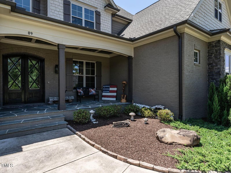 89 Stella Ct, Clayton, NC 27527