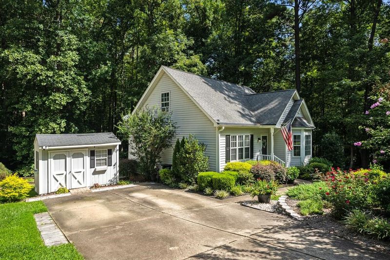 8900 Juaquin Ln, Raleigh, NC 27603
