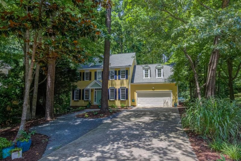 8900 Mossy Rock Way, Apex, NC 27539