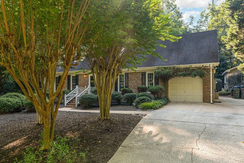 8900 Wellsley Way, Raleigh, NC 27613