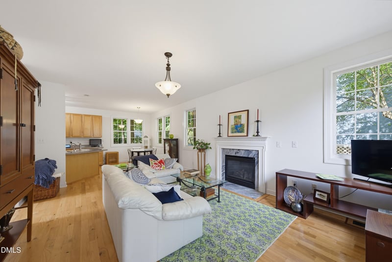 8901 Castleton Ln, Raleigh, NC 27615