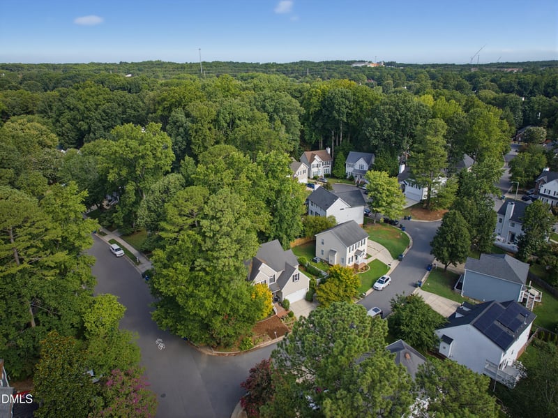 8901 Castleton Ln, Raleigh, NC 27615
