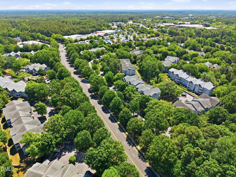 8901 Pleasant Meadow Dr, Raleigh, NC 27615