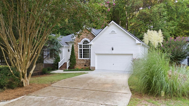 8901 Pleasant Meadow Dr, Raleigh, NC 27615