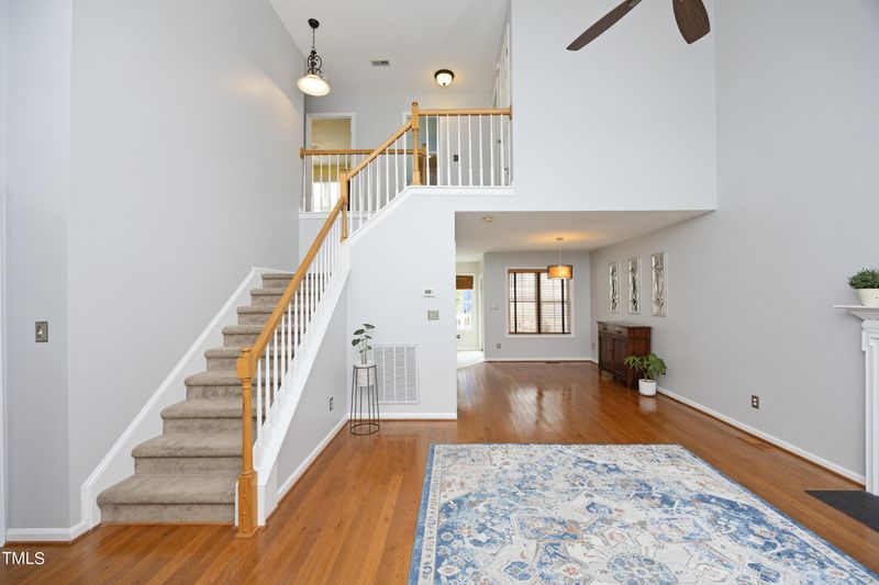 8904 Castleton Ln, Raleigh, NC 27615