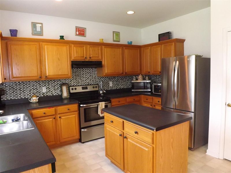 8904 Elizabeth Bennet Pl, Raleigh, NC 27616