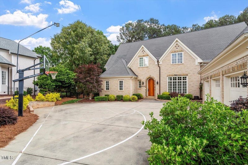 8904 Milden Hall Ct, Raleigh, NC 27615