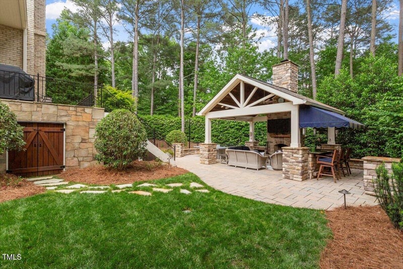 8904 Milden Hall Ct, Raleigh, NC 27615