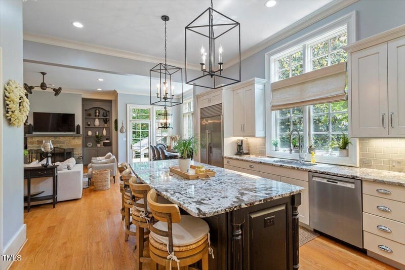 8904 Mildenhall Ct, Raleigh, NC 27615