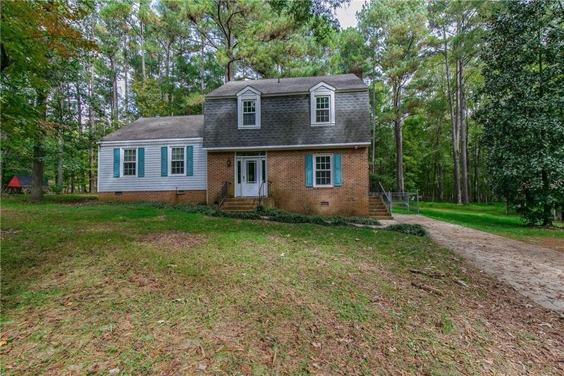 8906 Coach Way, Chapel Hill, NC 27516