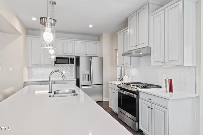 8908 Stratus St, Willow Springs, NC 27592