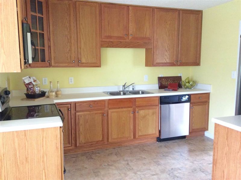 8909 Deep Well Dr, Willow Springs, NC 27592