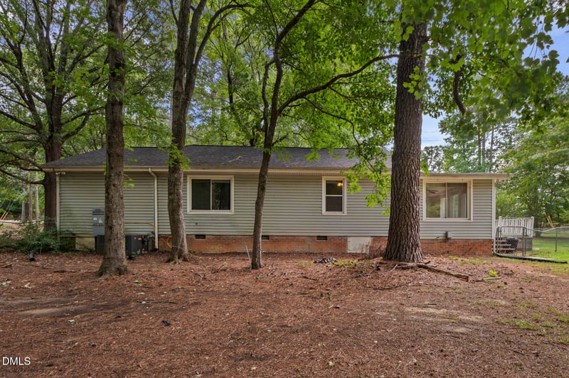8909 Green Level Church Rd, Cary, NC 27519