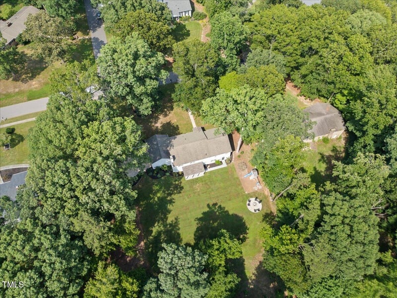 8909 Hunting Trl, Raleigh, NC 27613
