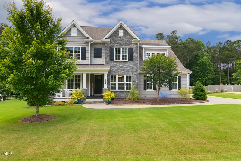 8909 Tara Hill Ln, Wake Forest, NC 27587