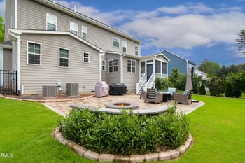8909 Tara Hill Ln, Wake Forest, NC 27587