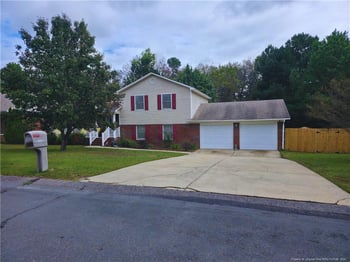 8909 Tibs Run Dr, Fayetteville, NC 28314