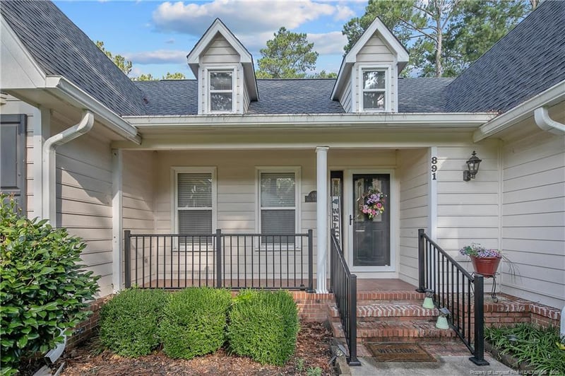 891 Long Iron Dr, Fayetteville, NC 28312