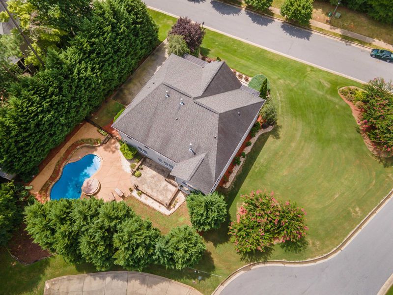 8911 Scotch Castle Dr, Raleigh, NC 27612