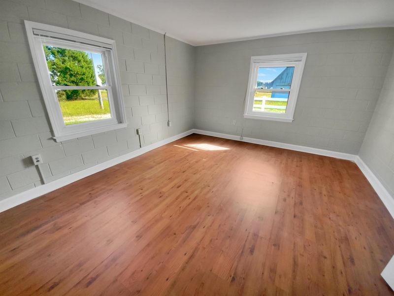 8913 Sauls Rd, Raleigh, NC 27603