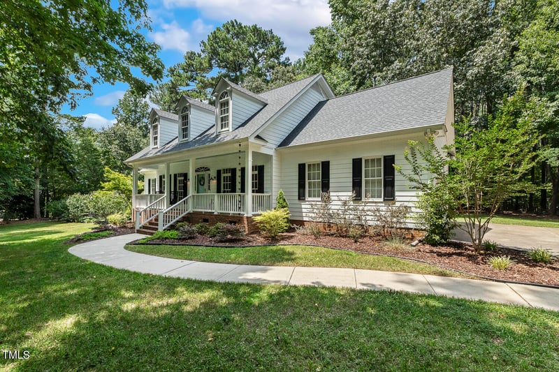 8916 Timberland Dr, Wake Forest, NC 27587
