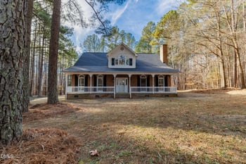 892 Franklin Ln, Henderson, NC 27537