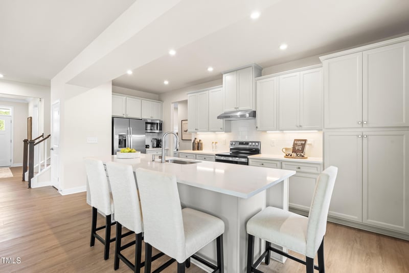 892 Nichols View Ct, Raleigh, NC 27604