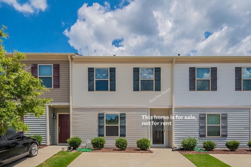 892 Saratoga Dr, Durham, NC 27704