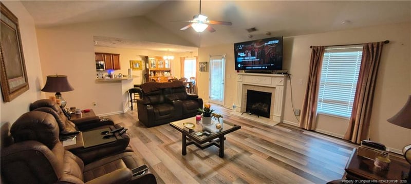 8920 Grouse Run Ln, Fayetteville, NC 28314