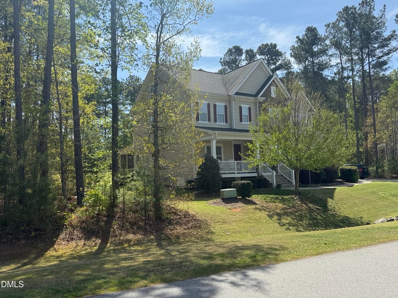 8920 Tara Hill Ln, Wake Forest, NC 27587