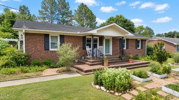 8921 U S Hwy 301, Four Oaks, NC 27524