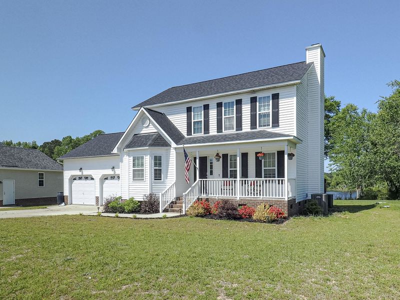 8929 Deep Well Dr, Willow Springs, NC 27592