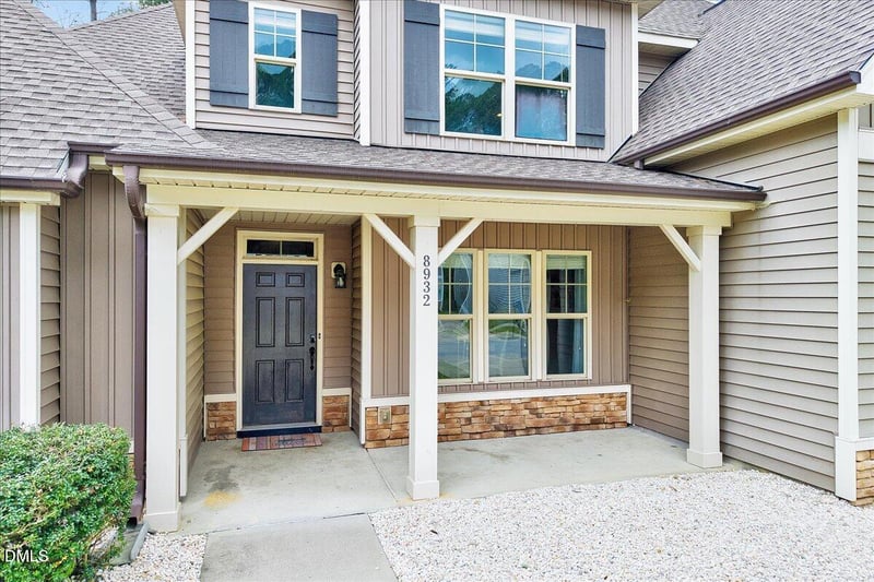 8932 Buffalo Goard Ln, Angier, NC 27501