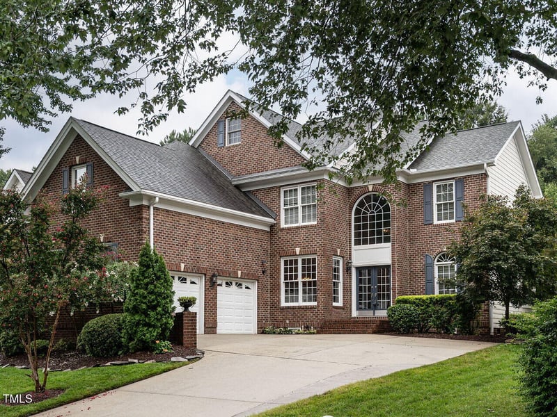 8937 Winged Thistle Ct, Raleigh, NC 27617