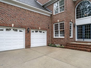 8937 Winged Thistle Ct, Raleigh, NC 27617