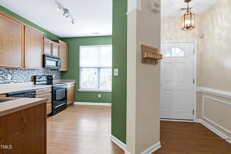 8939 Camden Park Dr, Raleigh, NC 27613