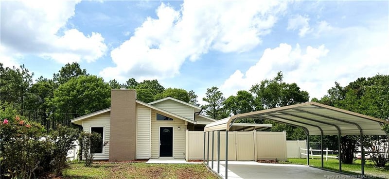 894 De Paul Dr, Fayetteville, NC 28311