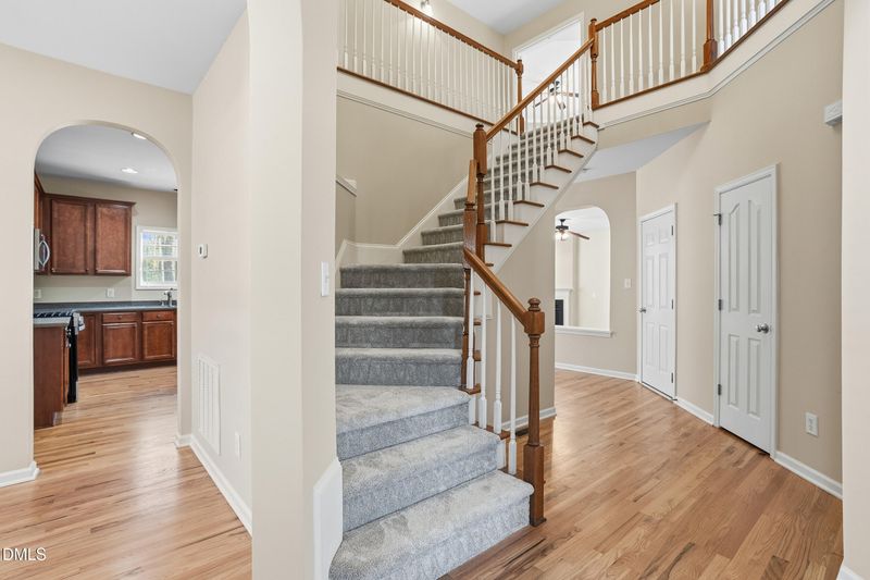 8945 Cornwell Dr, Wake Forest, NC 27587