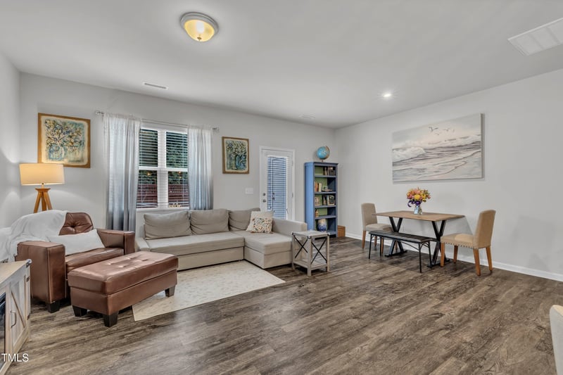 8947 Commons Townes Dr, Raleigh, NC 27616