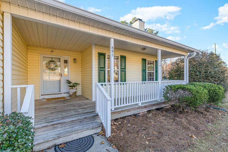 895 10th Ave, Fayetteville, NC 28311