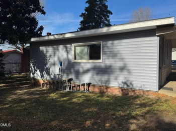 895 Sommers St, Sanford, NC 27330