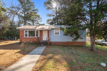 895 Sommers St, Sanford, NC 27330
